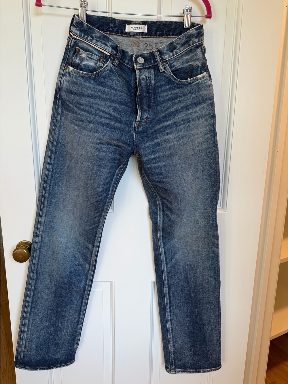 MOUSSY women’s straight leg high waist jeans size 25